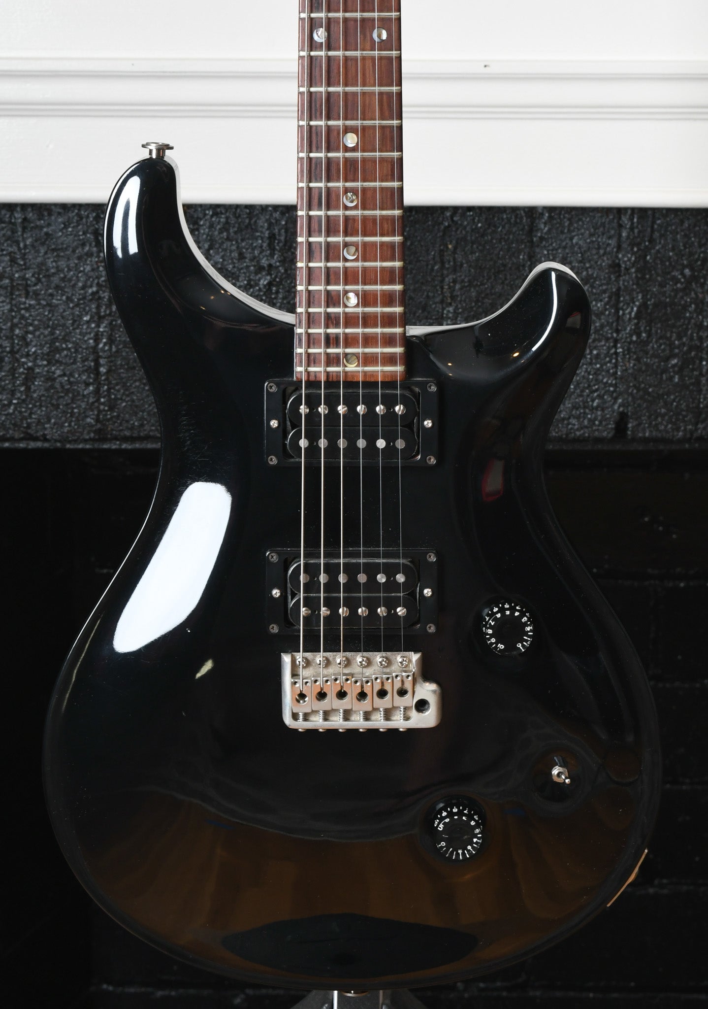 1990 Paul Reed Smith PRS Standard 24 Black – Watchtower Guitars