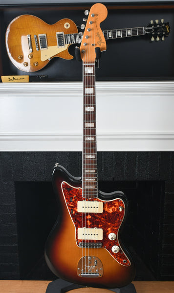 1966 Fender Jazzmaster Sunburst – Watchtower Guitars