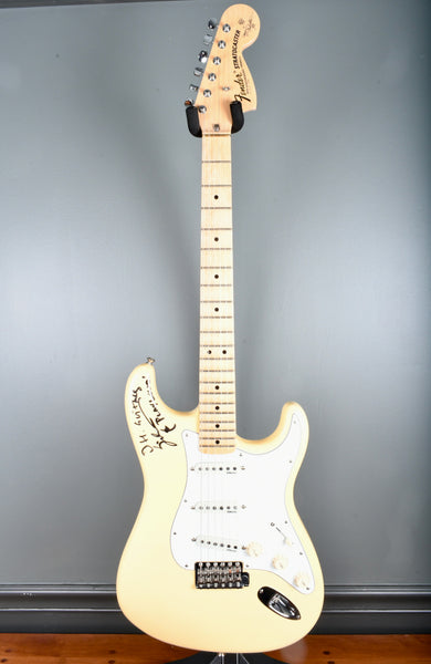 ギター Fender USA Yngwie Malmsteen Signature Yngwie Malmsteen Signature Stratocaster® | Artist Series