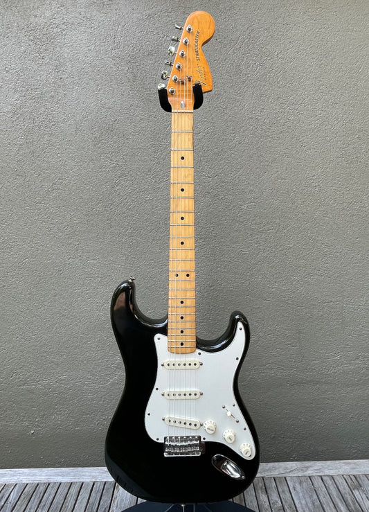 1981 Fender Stratocaster International Series Cathay Ebony