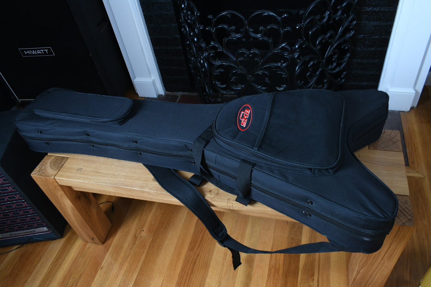 2011 RS Guitarworks Tee Vee Custom Flying V Sunburst