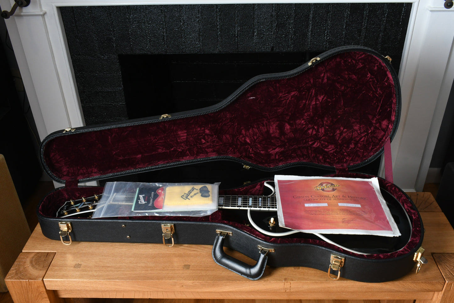 2006 Gibson Custom Shop Les Paul Custom Ebony