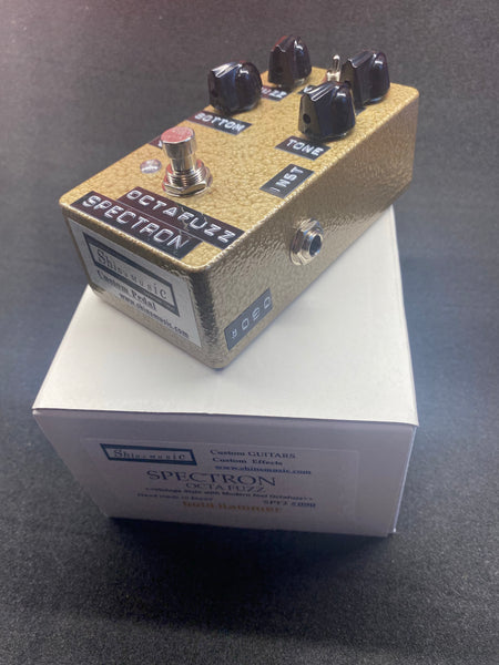 Shin’s Music Spectron Vintage Style Octafuzz #090