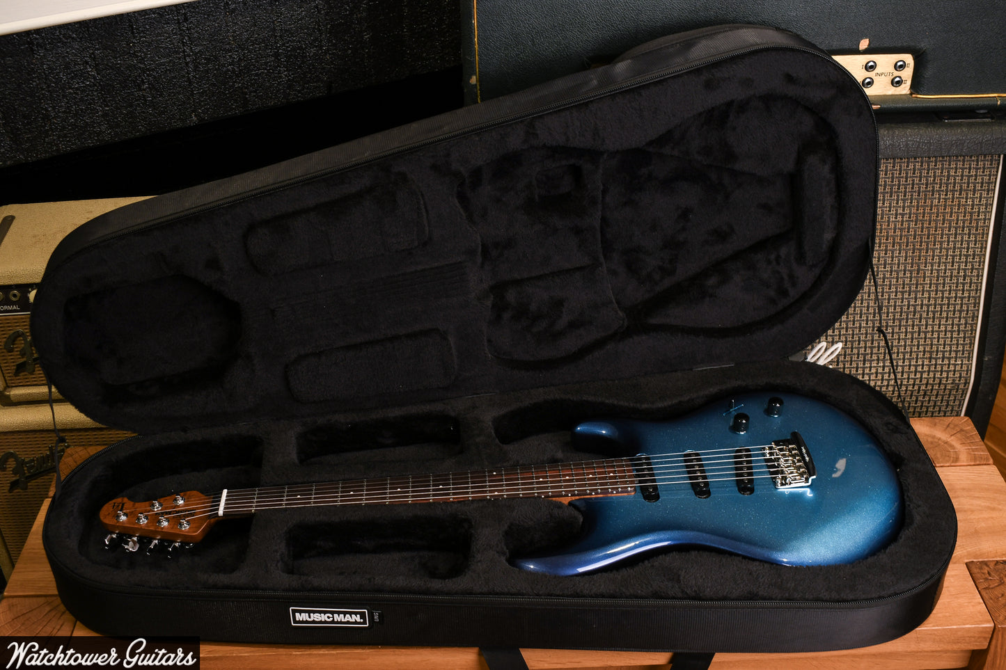Ernie Ball Music Man Steve Lukather Signature Luke 4 SSS - Diesel Blue