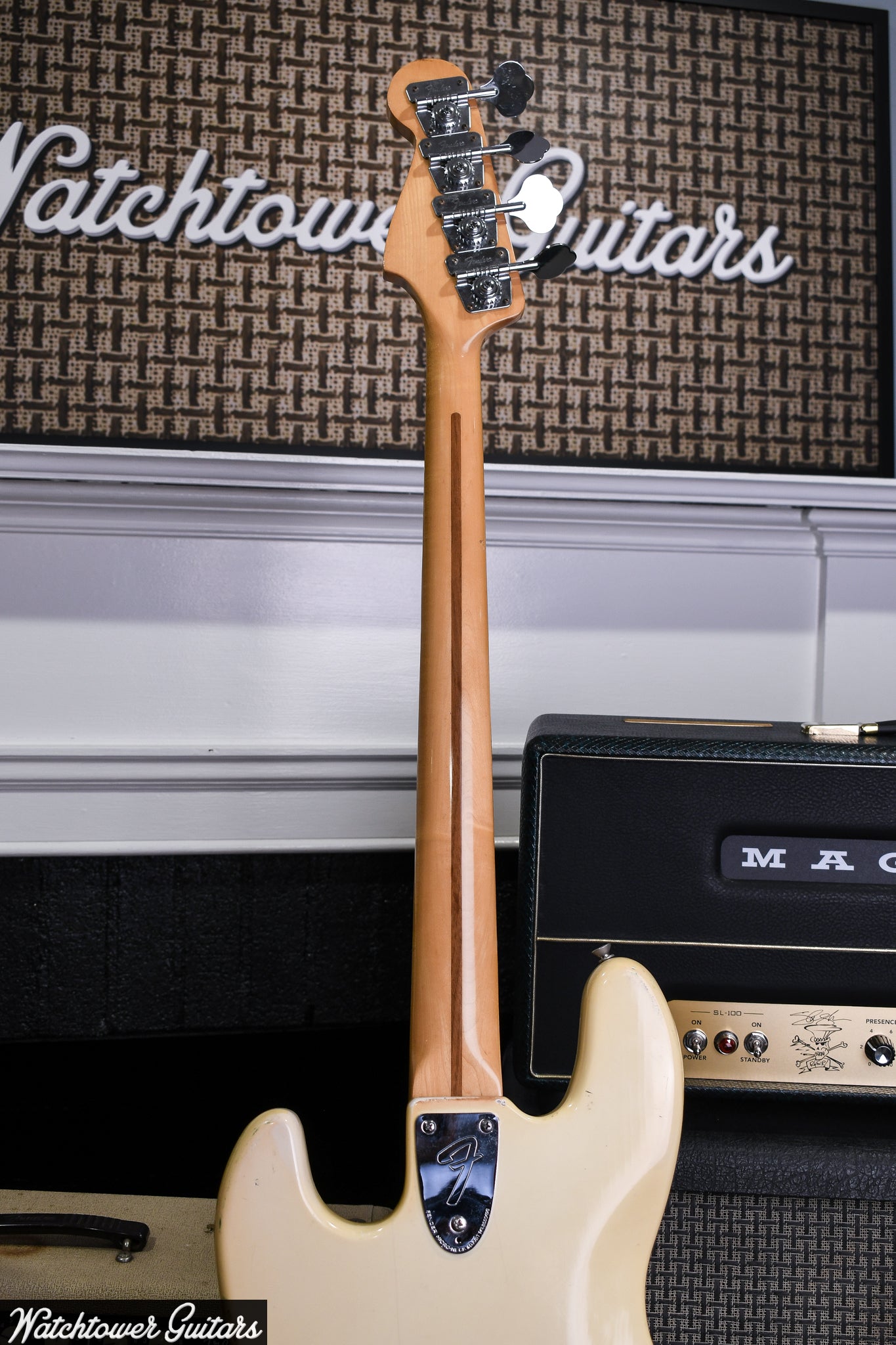 1980 Fender Jazz Bass Olympic White