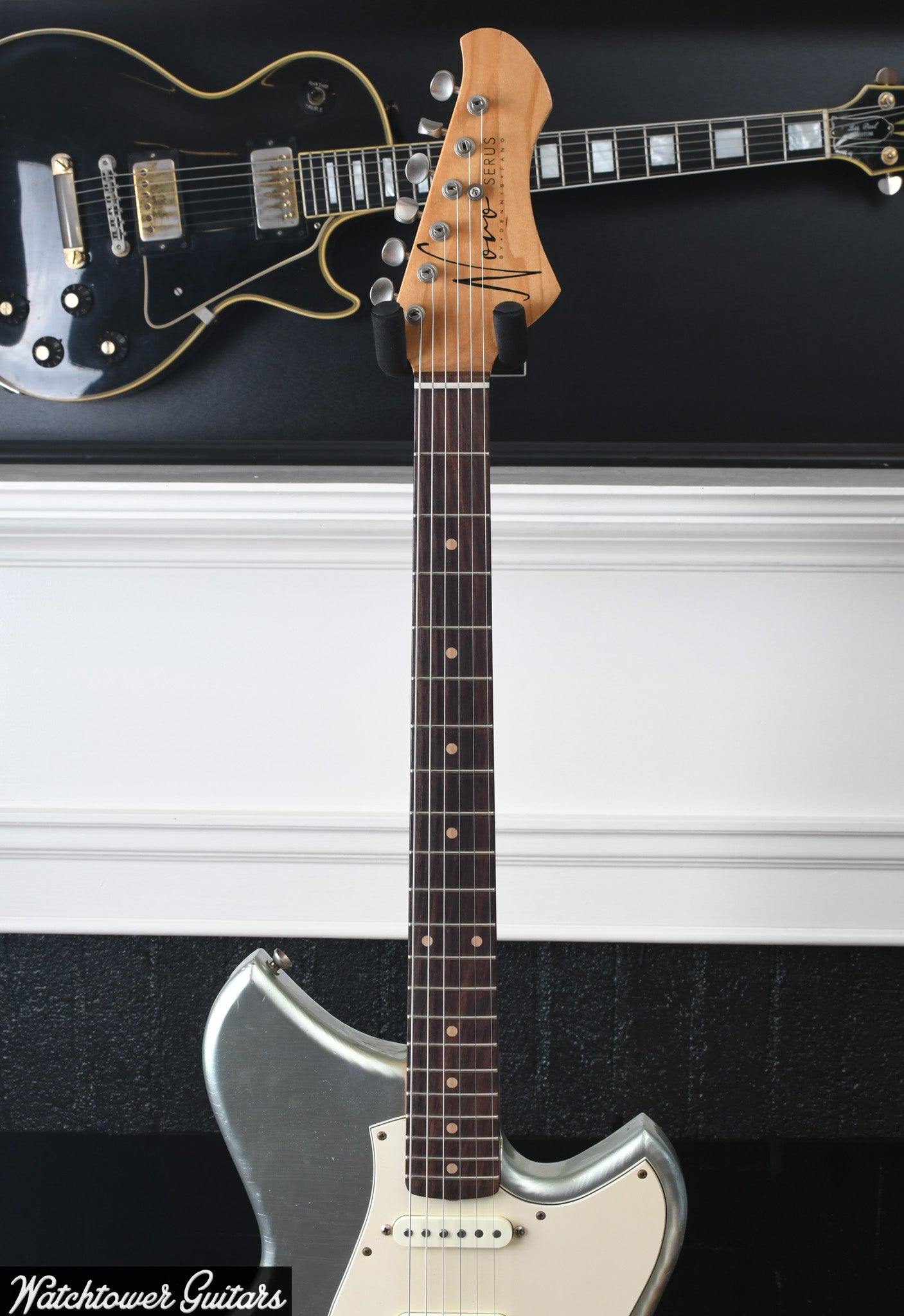 2015 Novo Guitars Serus S Silver
