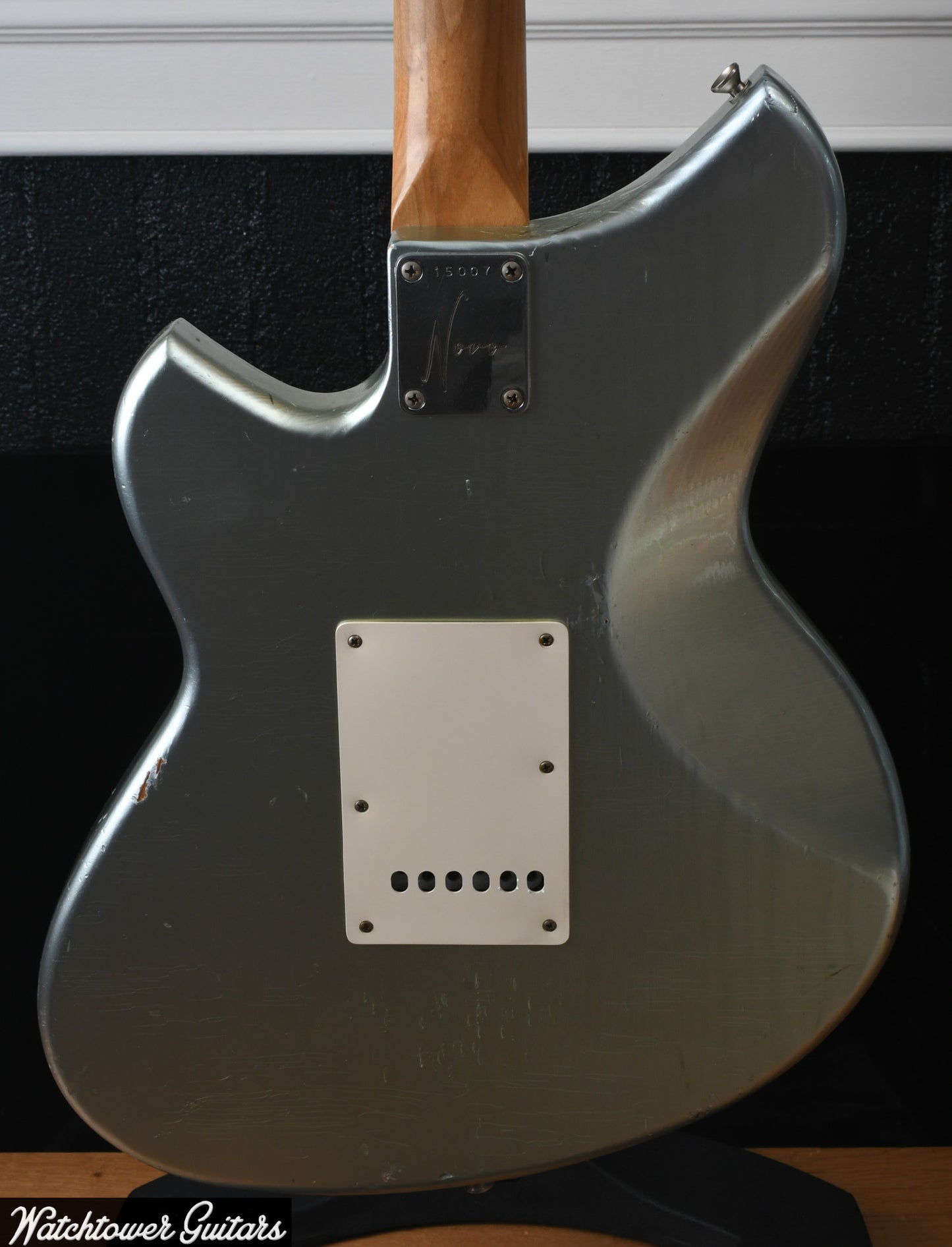 2015 Novo Guitars Serus S Silver