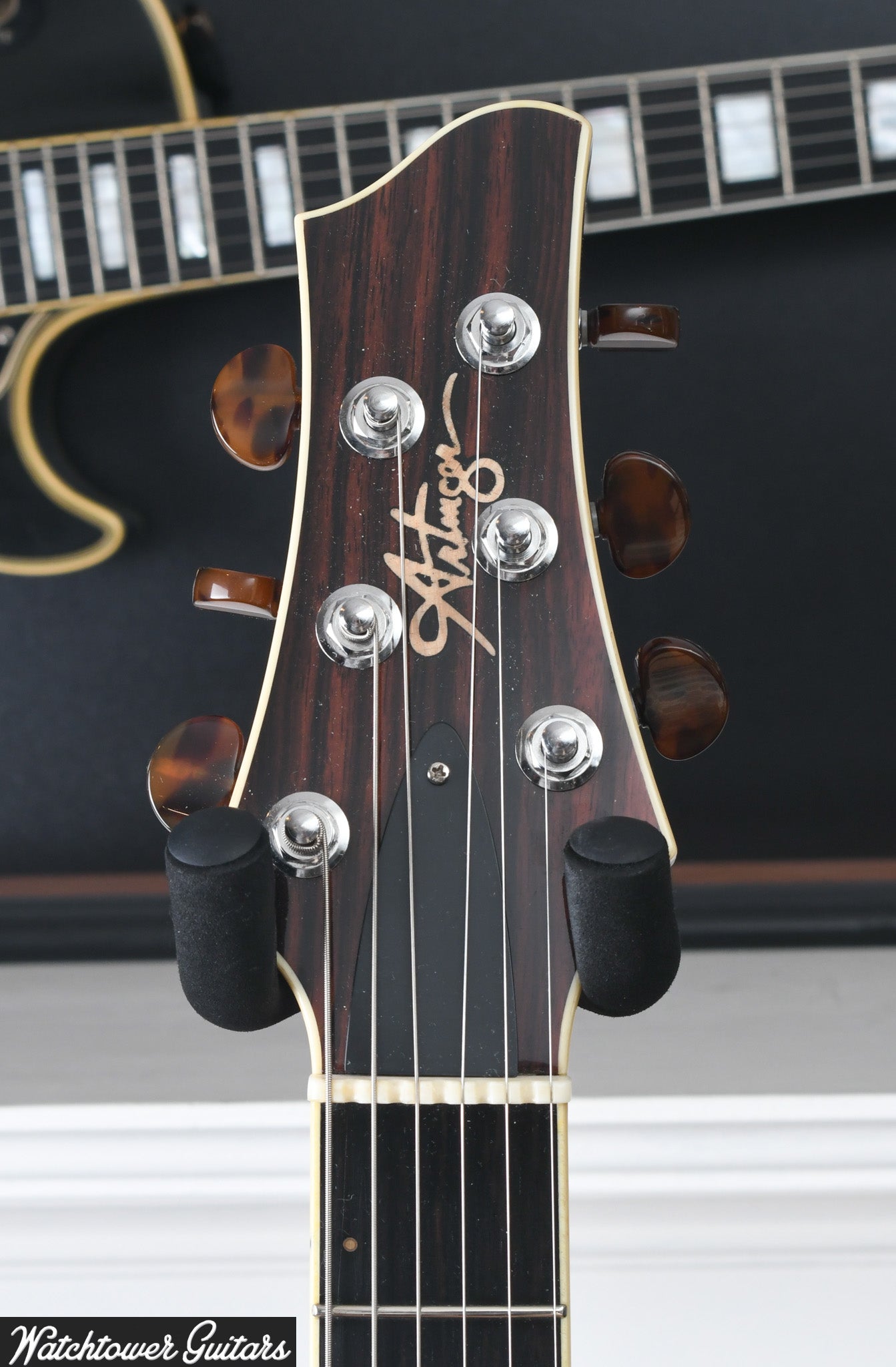 2006 Artinger Semi Hollow Custom Cherry Sunburst