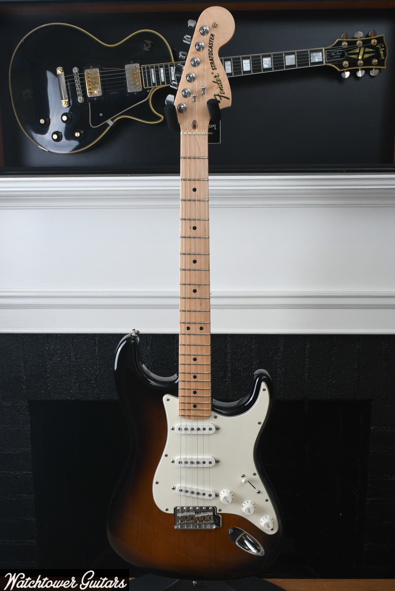 2009 Fender American Special Stratocaster Sunburst – Watchtower