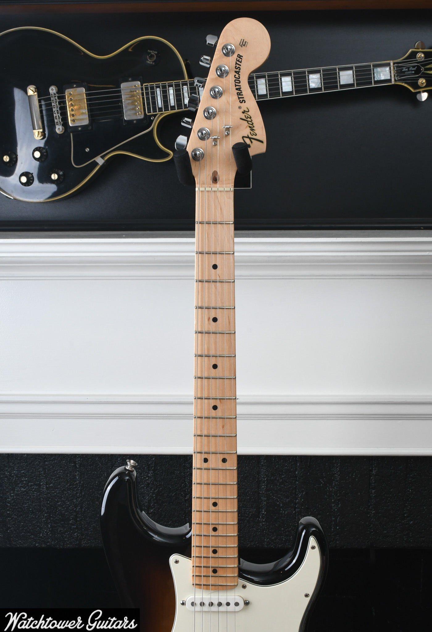 2009 Fender American Special Stratocaster Sunburst – Watchtower