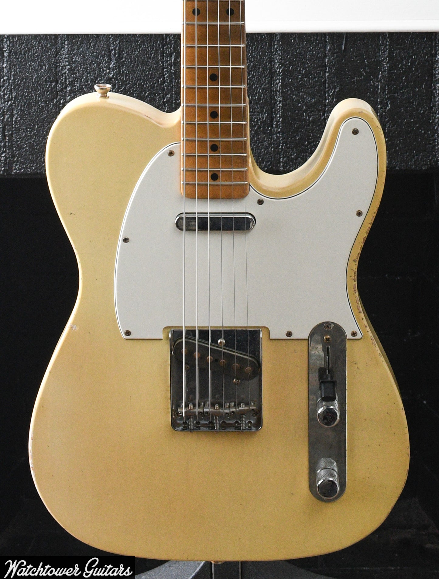 2023 Mario Martin Model T Nicotine Blonde