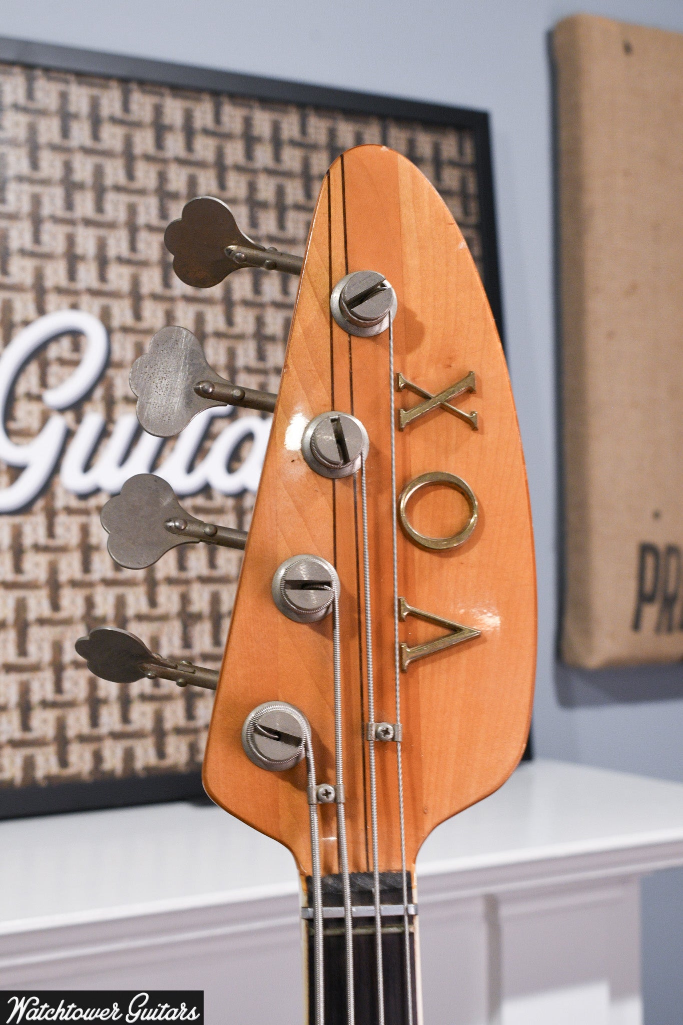 1968 Vox Sidewinder Bass Sunburst – Watchtower Guitars