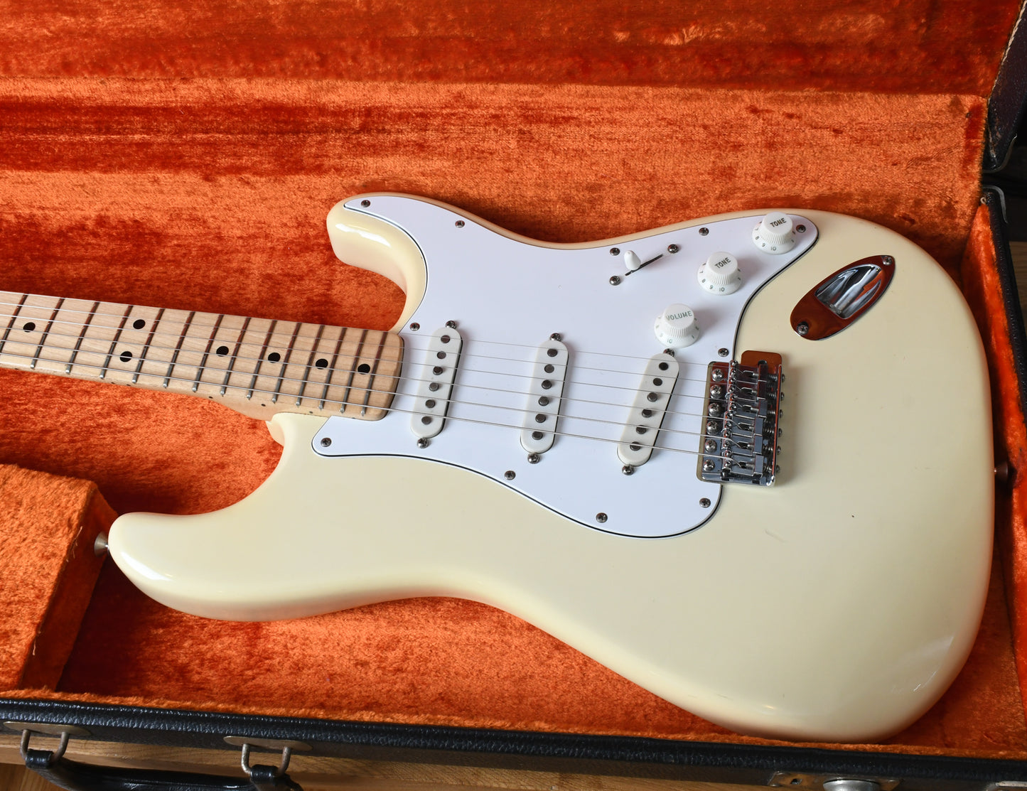 1973 Fender Stratocaster Olympic White