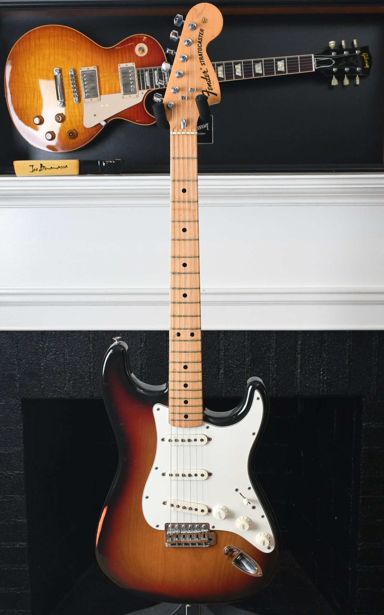 1973/74 Fender Stratocaster Sunburst - only 7lbs 12oz