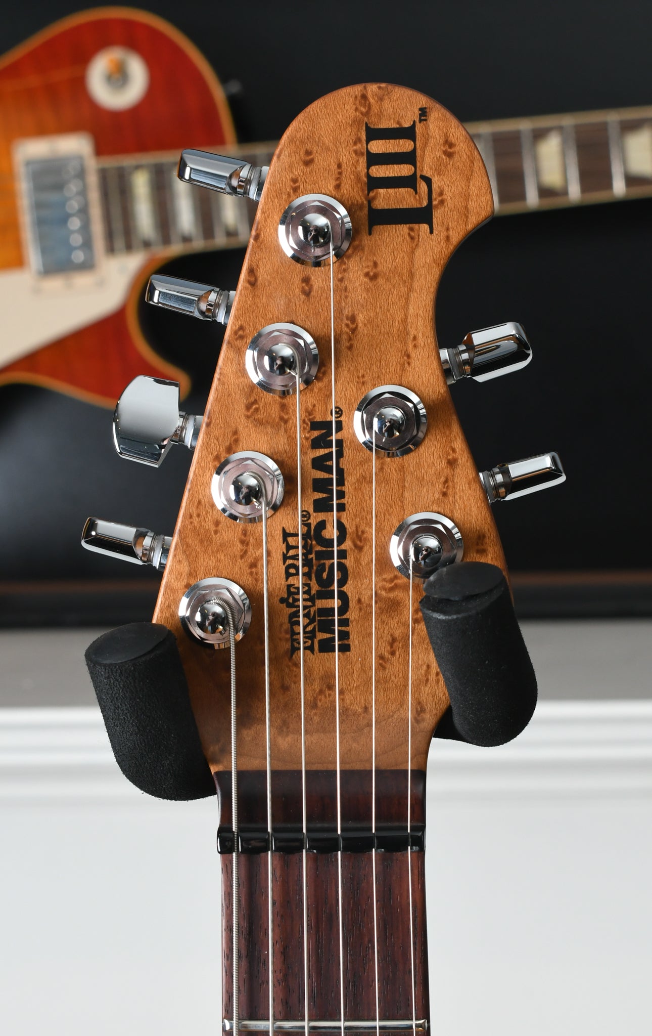 Ernie Ball Music Man Luke III Steve Lukather Signature Cherry Burst Flame