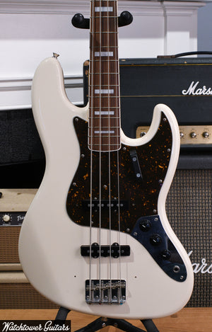 2013 Fender Japan '66 Jazz Bass Olympic White