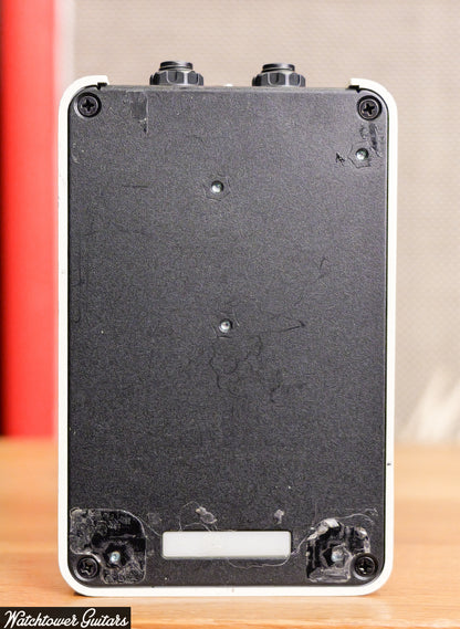 Universal Audio ASTRA Modulation Machine FX Pedal