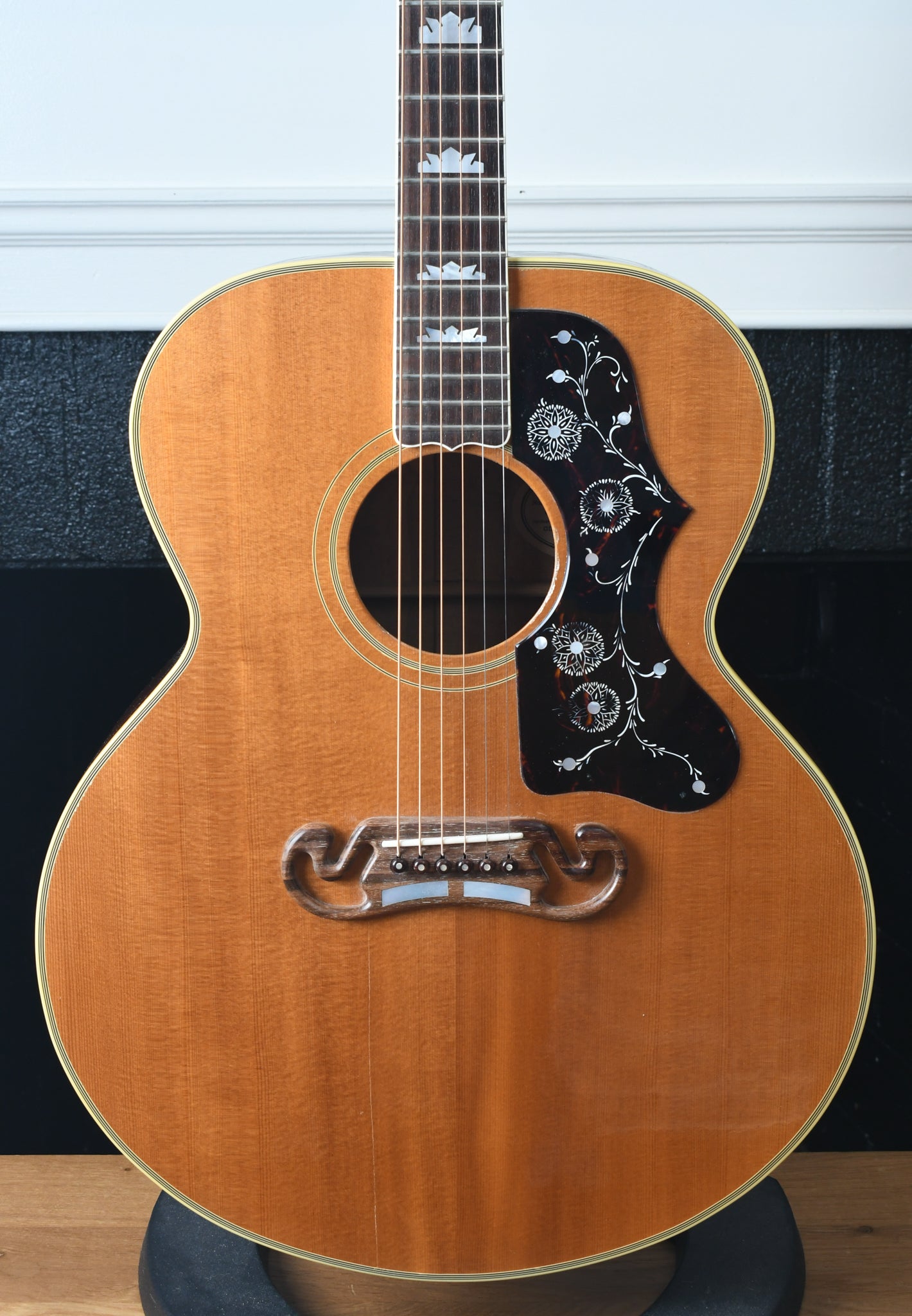 Gibson J-200 KOA - 楽器/器材