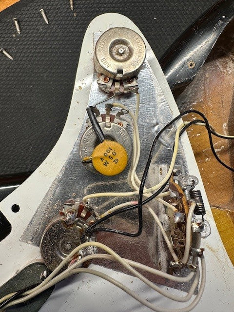 1973 Fender Stratocaster Hardtail Sunburst SN/381439