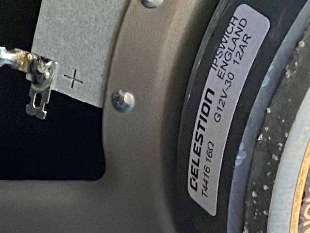 Mesa 2x12 Horizontal cab with UK Celestion Vintage 30s