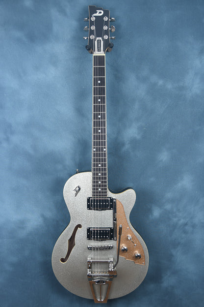 2016 Duesenberg Starplayer TV Silver Sparkle