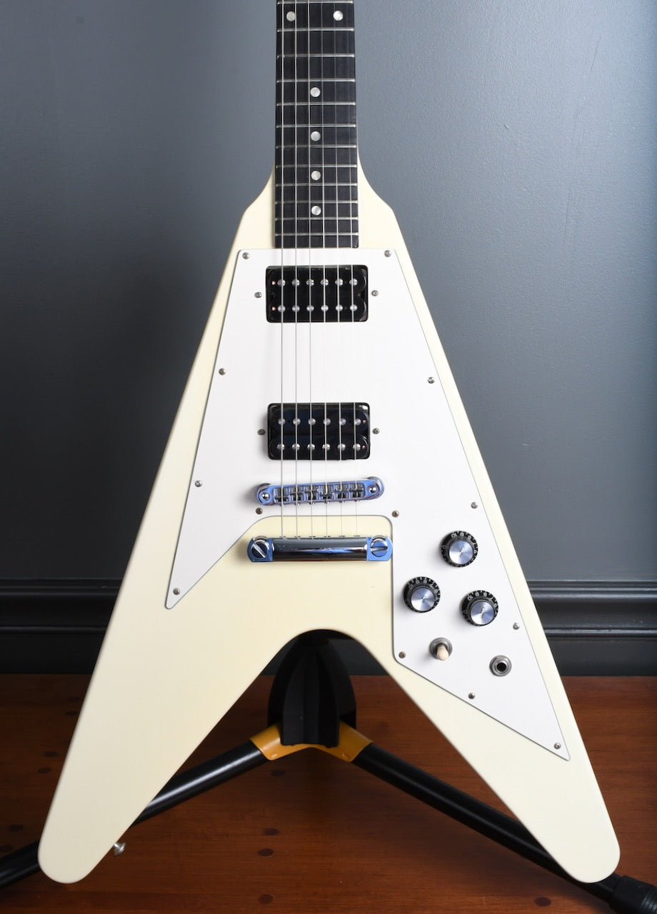 ギター GibsonUSA FlyingV 67Reissue ClassicWhite Gibson USA '67 Flying V 1991 - Classic White | Tone Wolf
