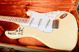 2008 Fender USA Yngwie Malmsteen Stratocaster signed by Yngwie !