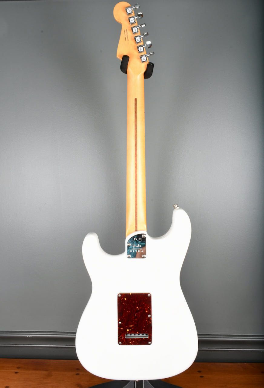 Fender American Ultra Stratocaster HSS, Maple Fingerboard, Arctic Pearl
