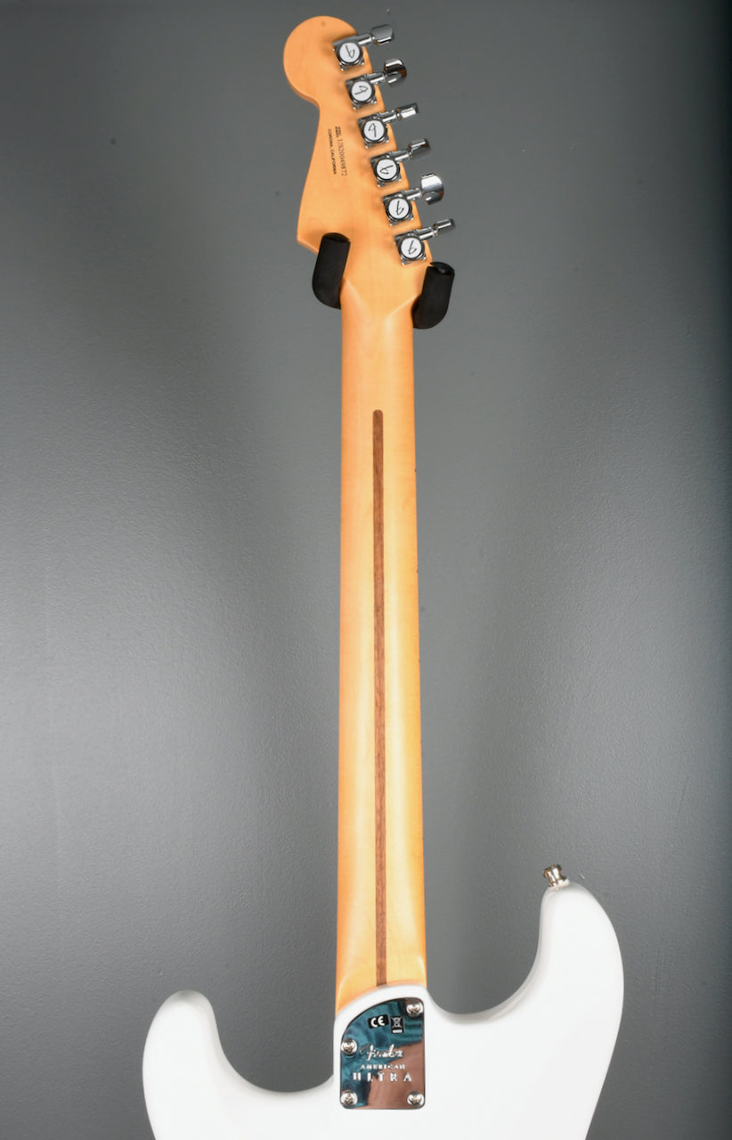 Fender American Ultra Stratocaster HSS, Maple Fingerboard, Arctic Pearl
