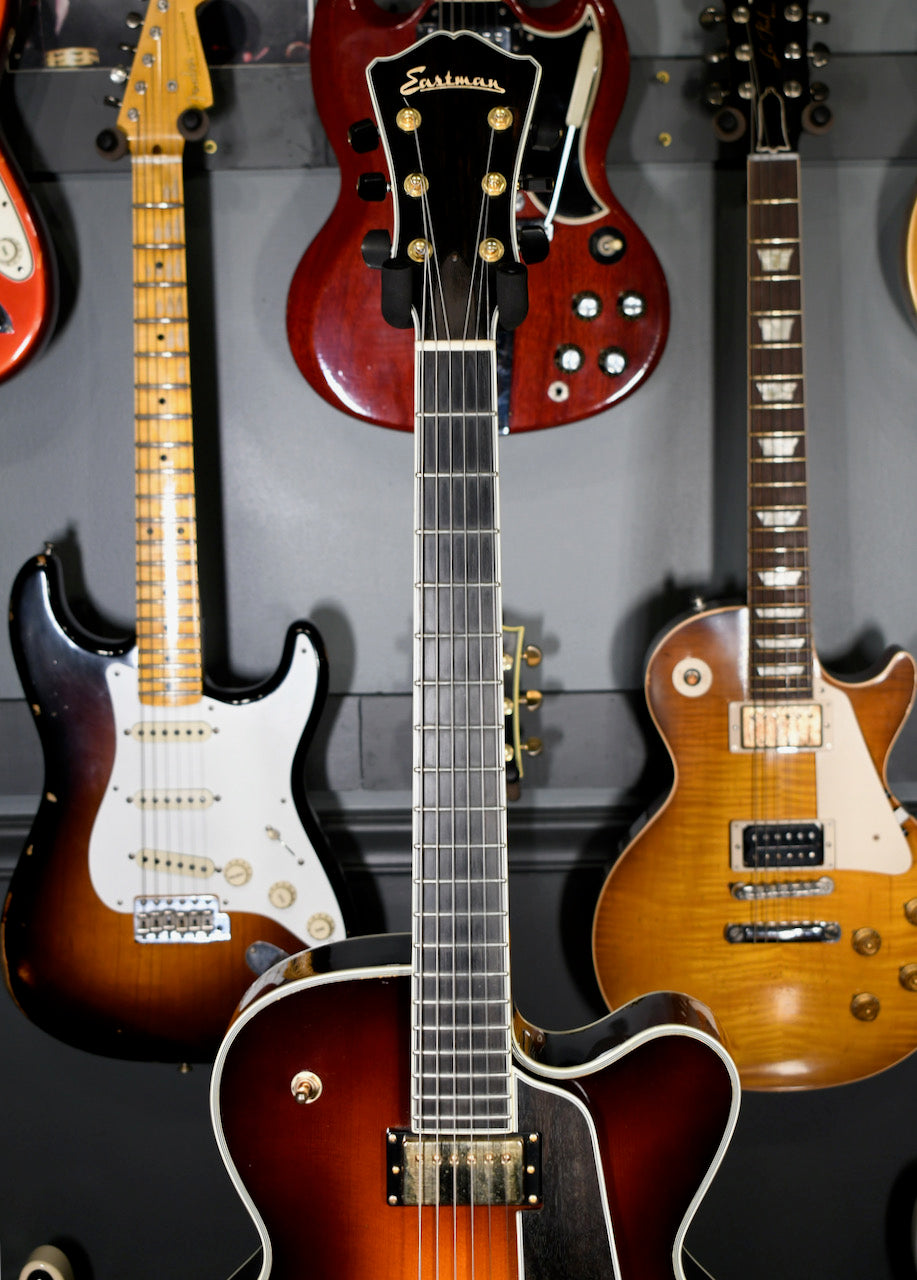 Eastman AR803CE-16 Archtop