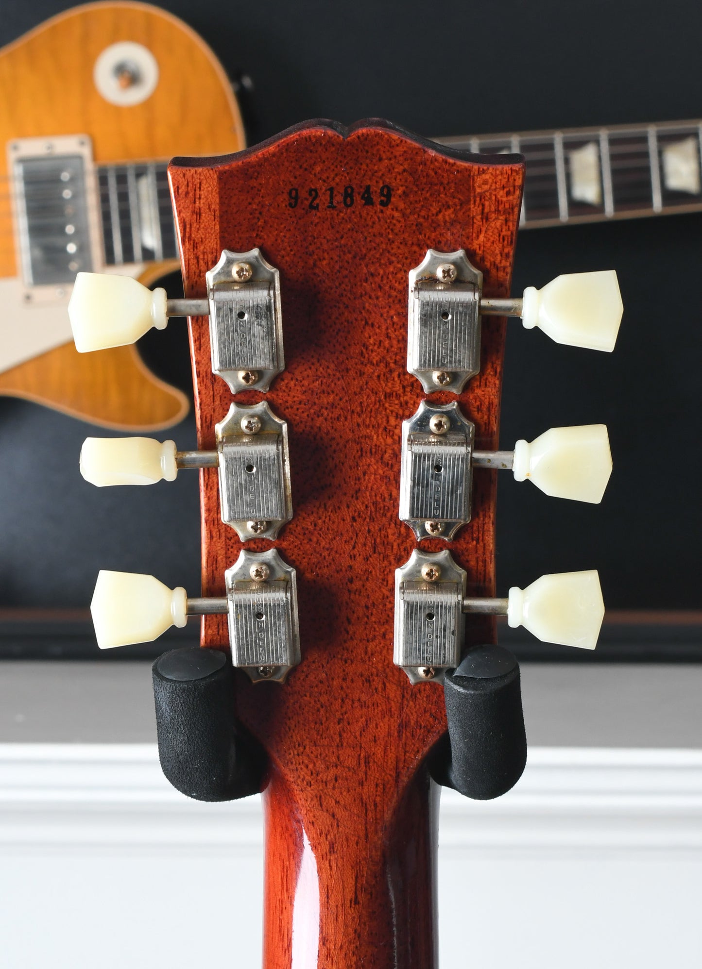 2022 Gibson 1959 Standard Murphy Lab Ultra Light Aged Sunrise Teaburst