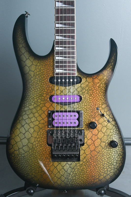 1990 Ibanez USA Custom RG Series Reptile Finish OHSC
