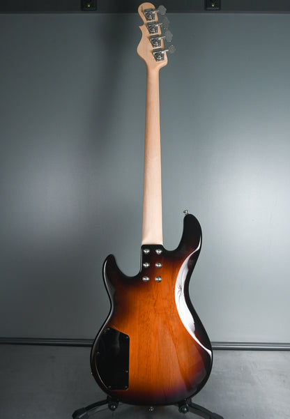 2009 G&L L-1000 Bass, Tobacco Sunburst, G&L Gig Bag