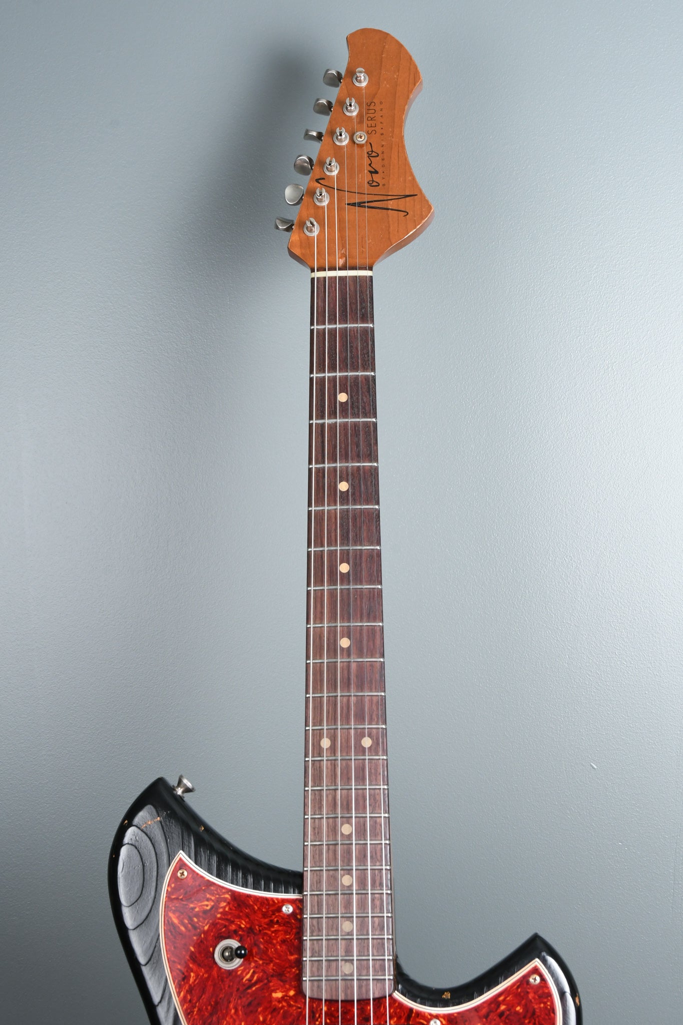 Novo Guitars Serus J '64 3 Tone Sunburst