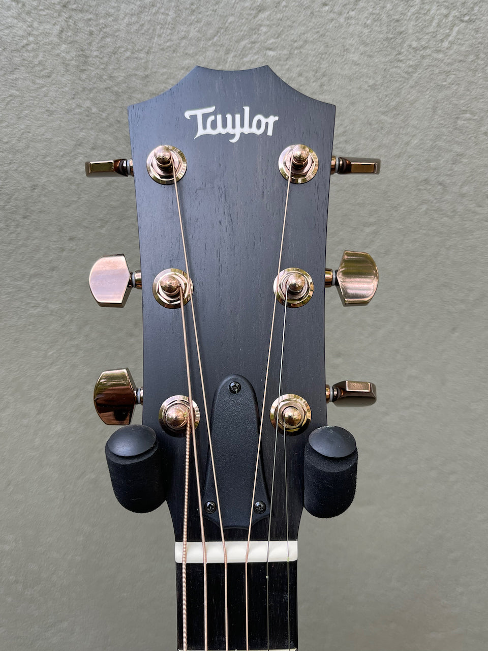 2021 Taylor 224-CE K DLX Koa