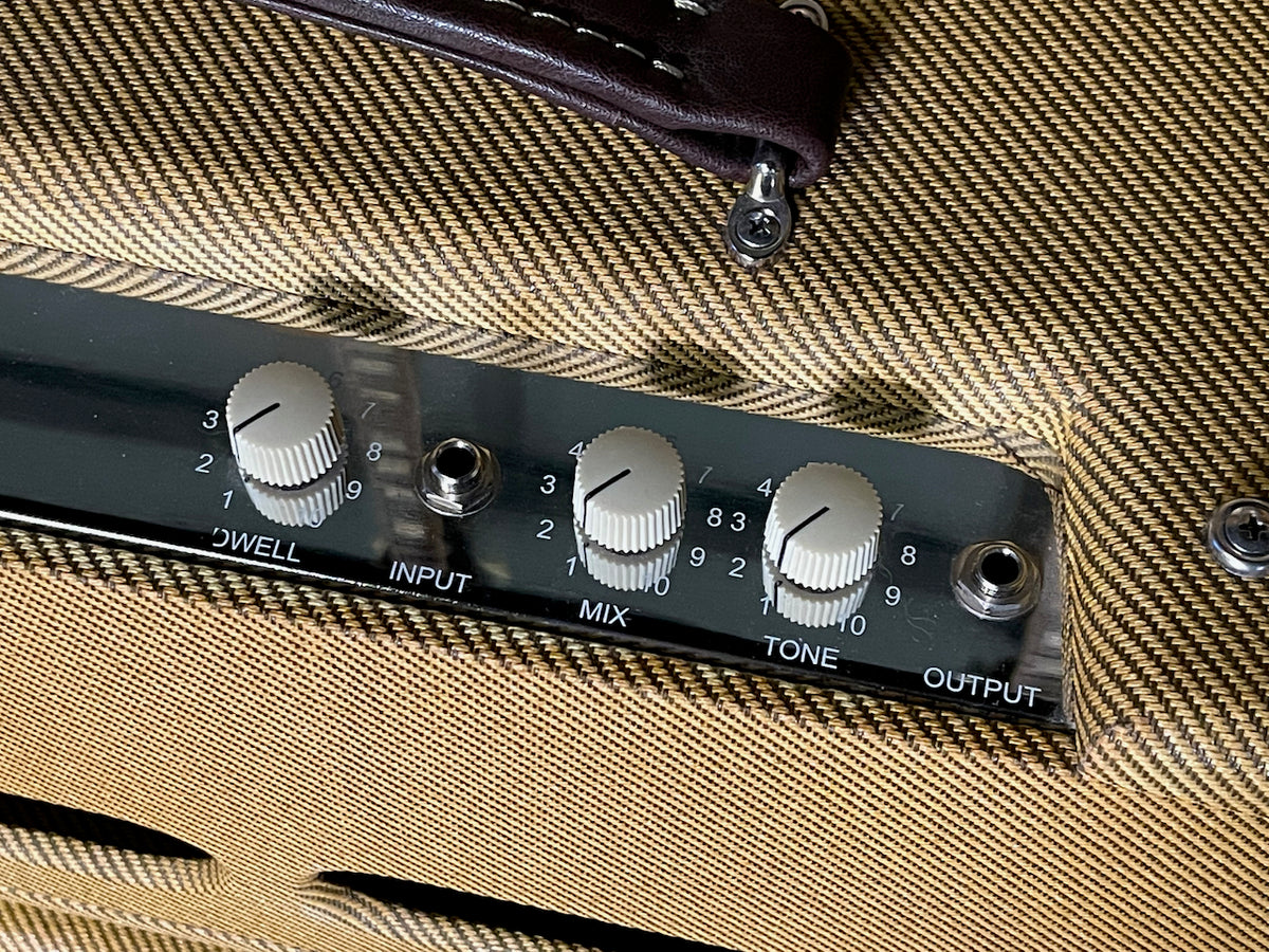 Tyler Amp Works Tube Reverb Unit Lacquered Tweed – Watchtower Guitars