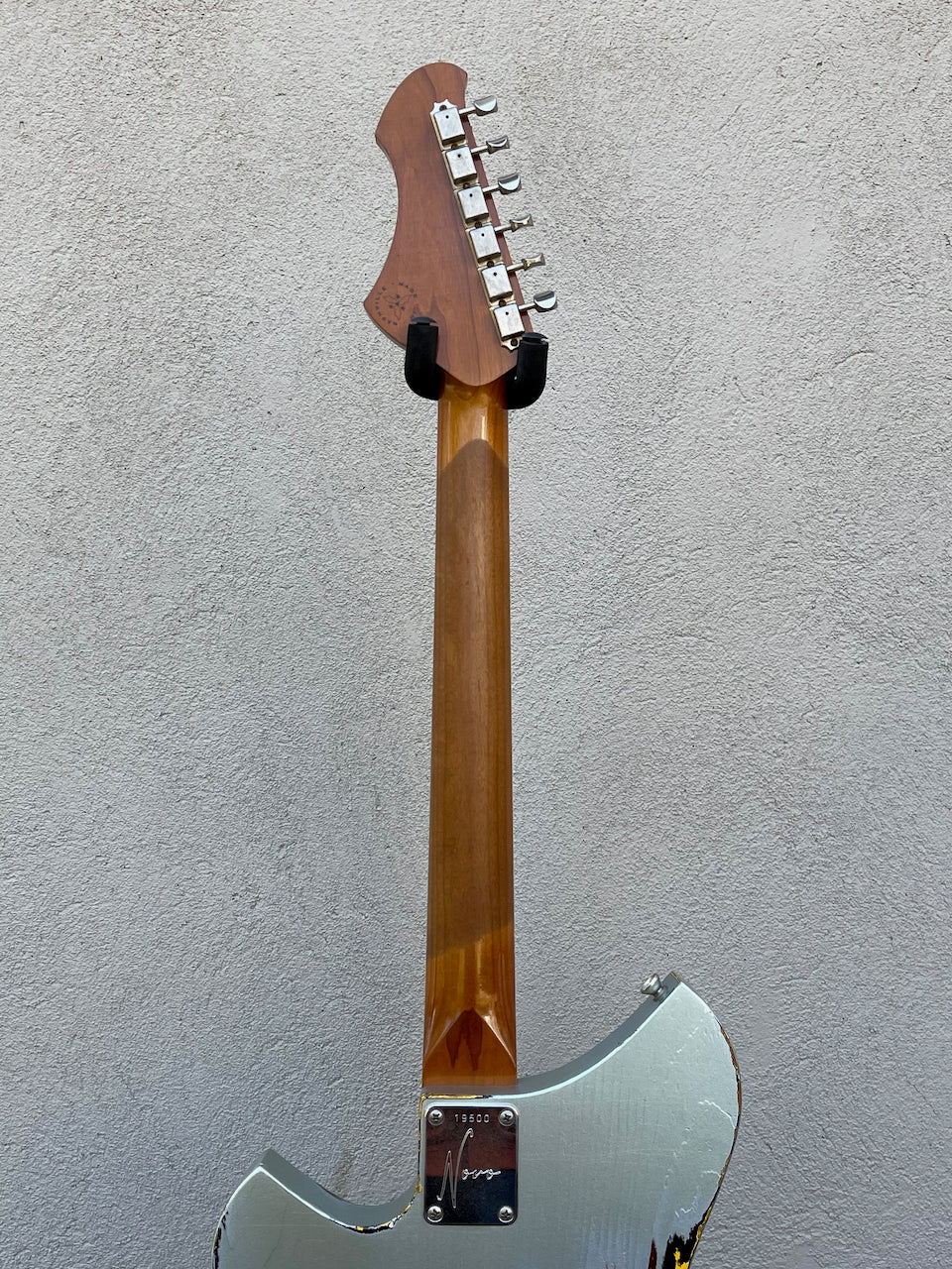 2020 Novo Guitars Serus TC Ice Blue Metallic over '64 3TB !