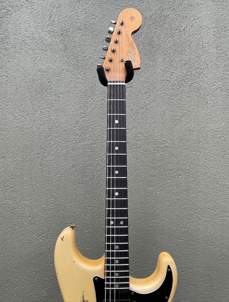 2021 Fender Custom Shop Carlos Lopez Empire 1967 Stratocaster Aged Olympic White