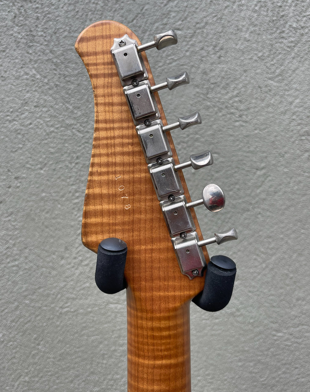 2019 Xotic XSC-1 Heavy Aged Candy Apple Red & Mastergrade Roasted Maple Neck