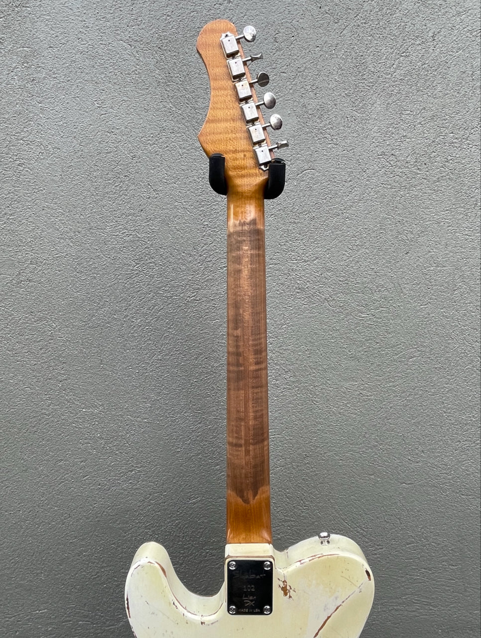 2019 Shabat Lion Custom Aged Olympic White