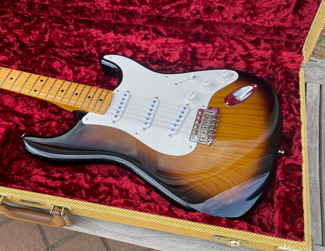 2020 Fender Stories Collection Eric Johnson 1954 Stratocaster "Virginia" Sunburst