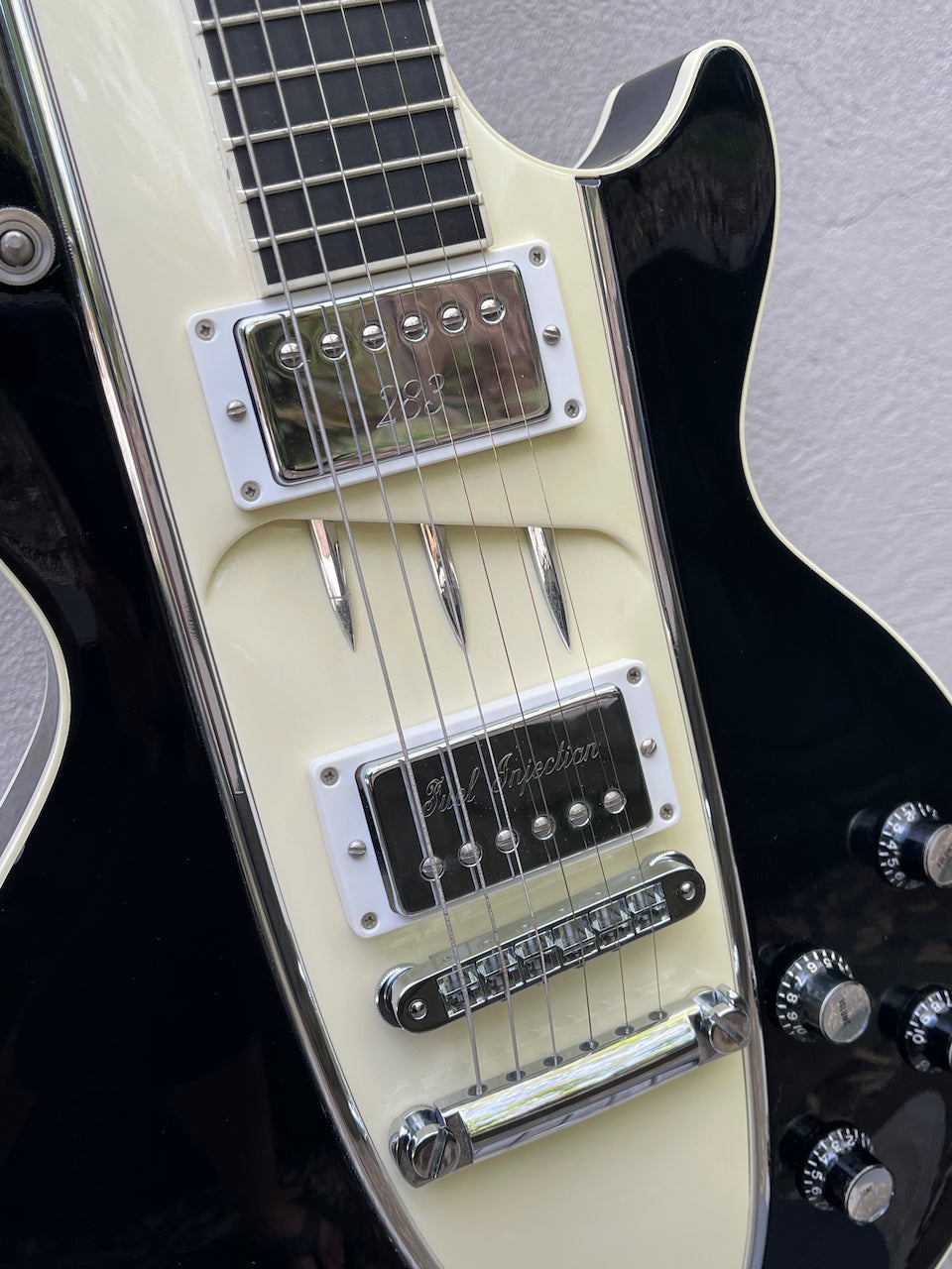 1995 Gibson Custom Shop 1960 Corvette Les Paul Tuxedo Black