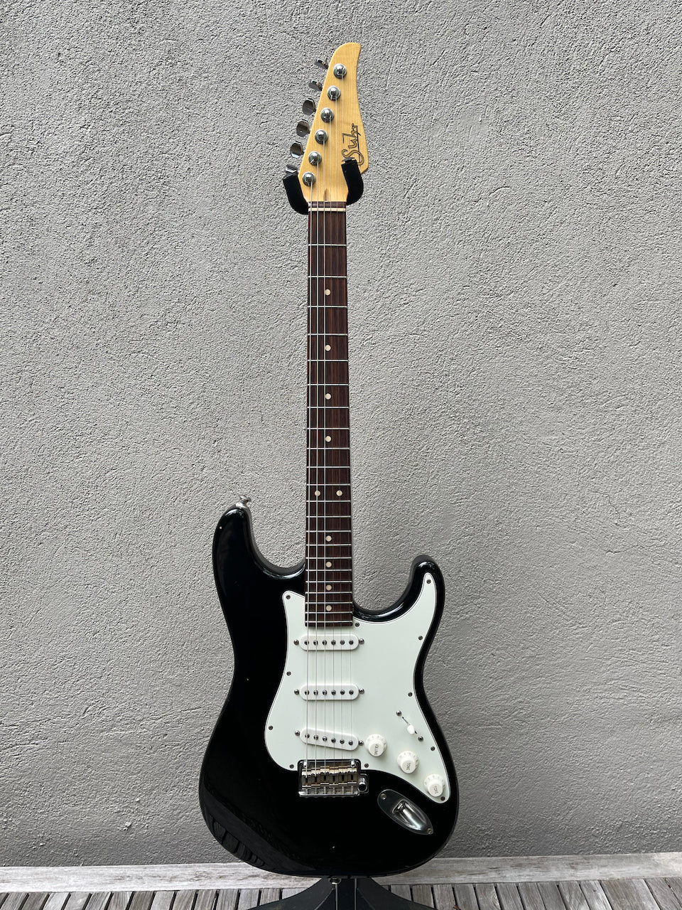 2016 Suhr Classic S Antique Pro Black