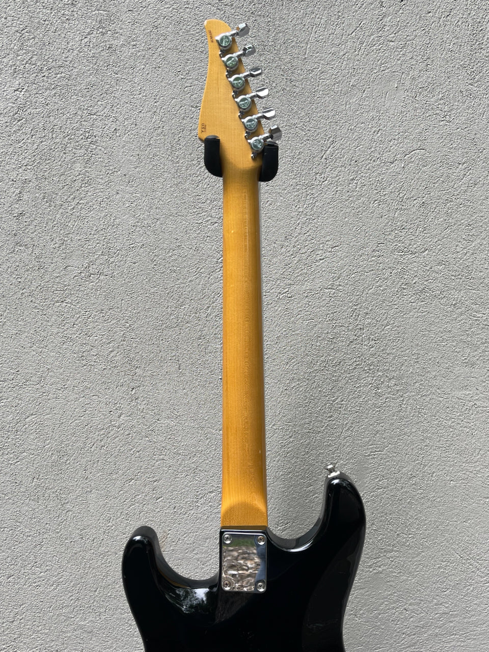 2016 Suhr Classic S Antique Pro Black