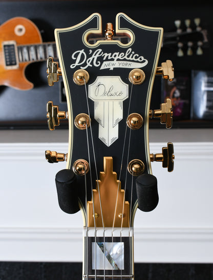 2020 D'Angelico Deluxe SS Limited Edition Matte Walnut
