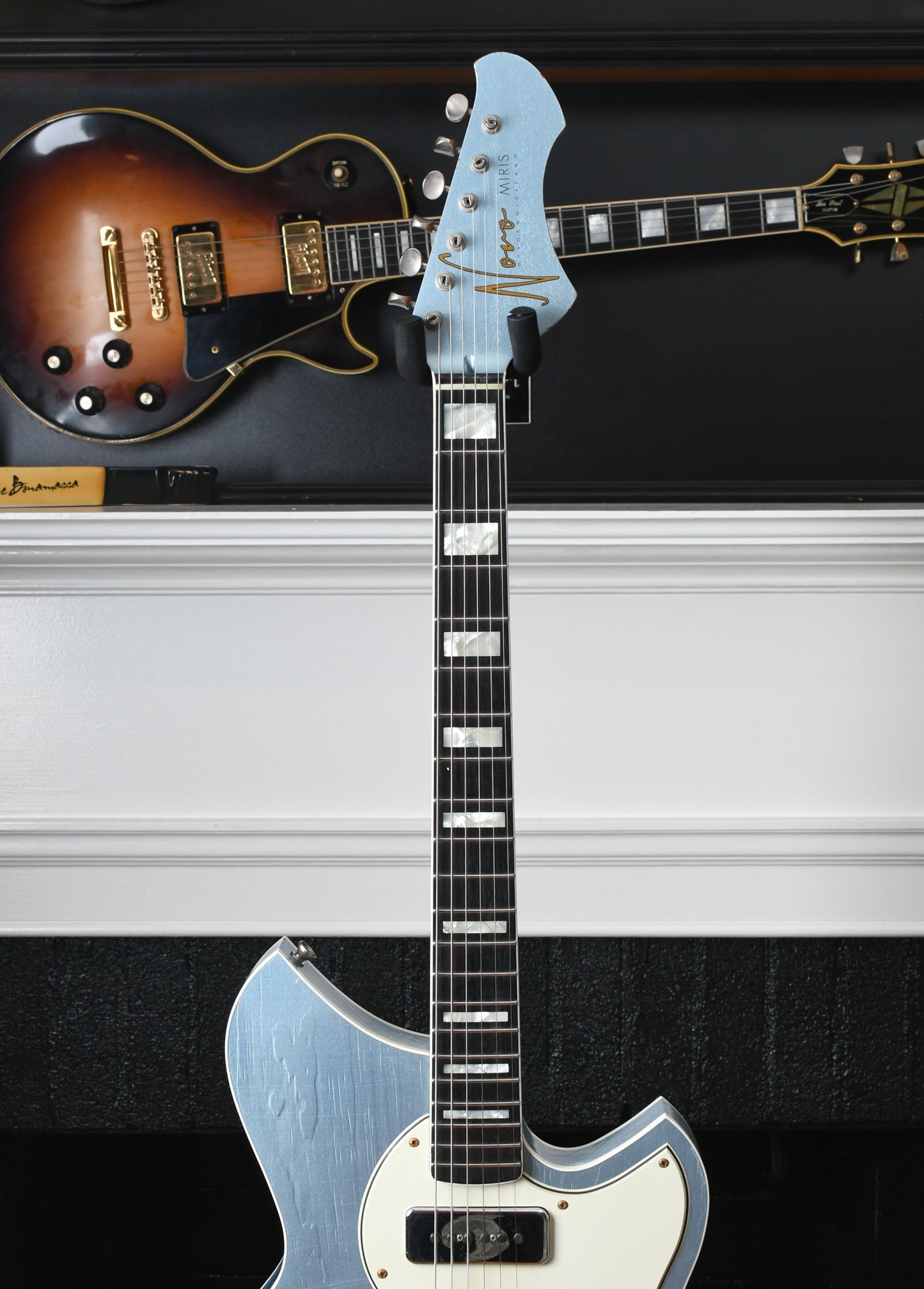 2020 Novo Miris P2 Ice Blue Metallic & Hardshell Case