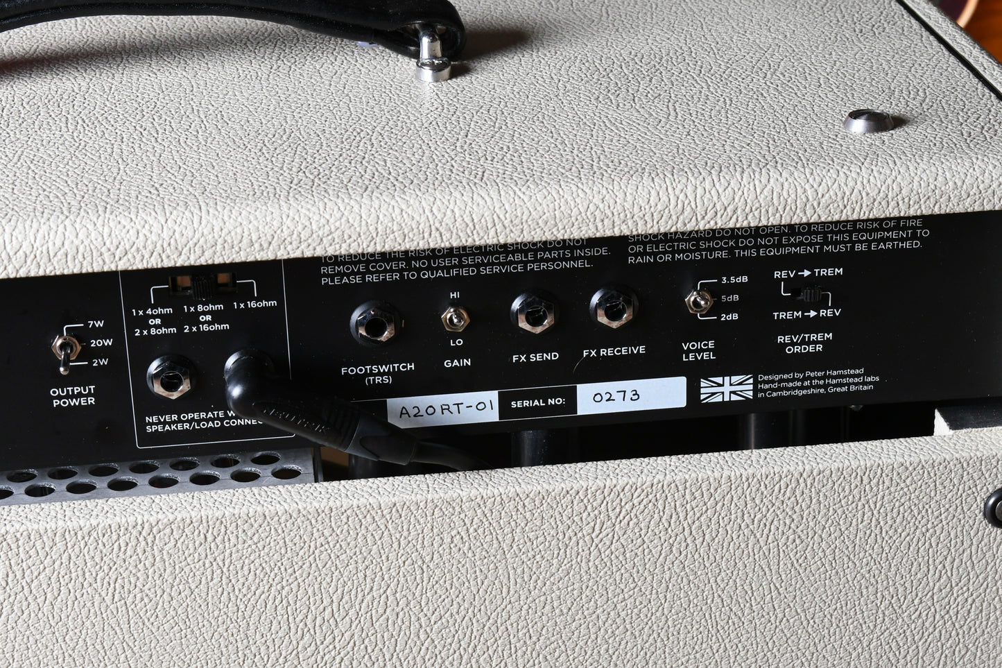 Hamstead Artist 20+RT Cream Tolex