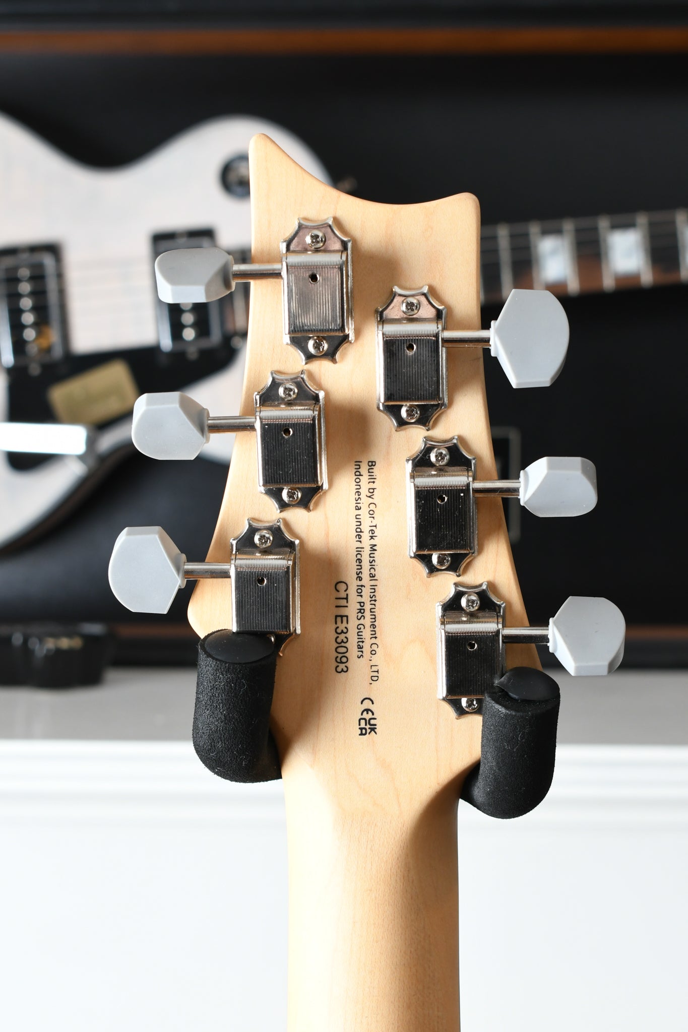 Paul Reed Smith PRS John Mayer Silver Sky SE Dragon Fruit