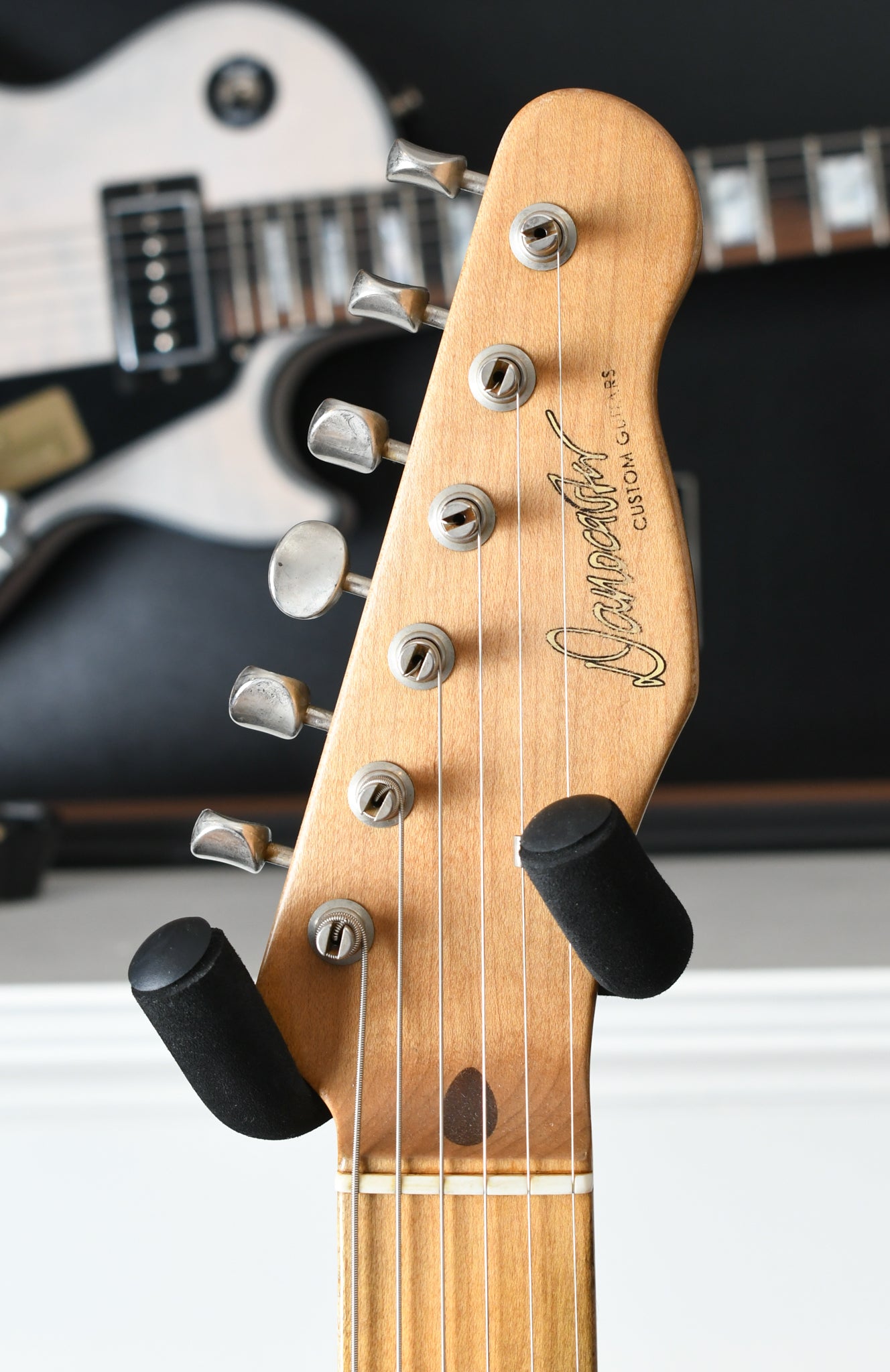 2021 Danocaster Single Cut Premium Whiteguard & Ron Ellis Pickups