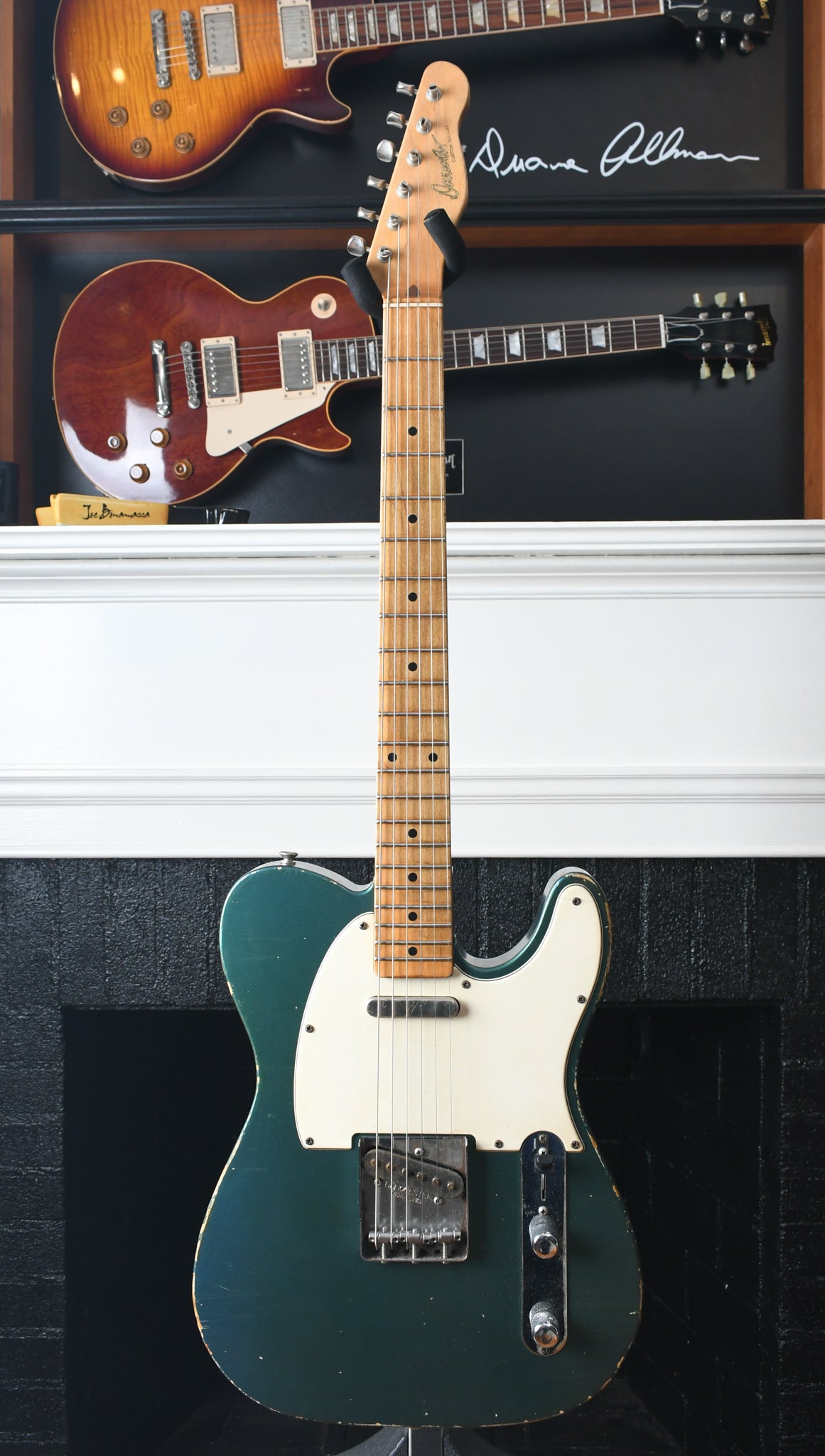 2022 Danocaster Single Cut Lake Placid Blue